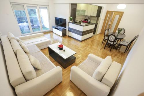 Apartman Miris Borova