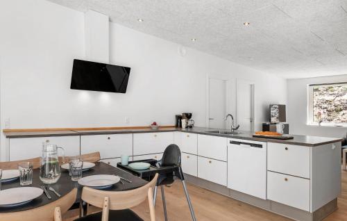 Kitchen, Beautiful Home In Hadsund With Sauna in Hadsund