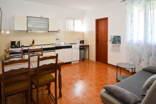 Apartment image 7