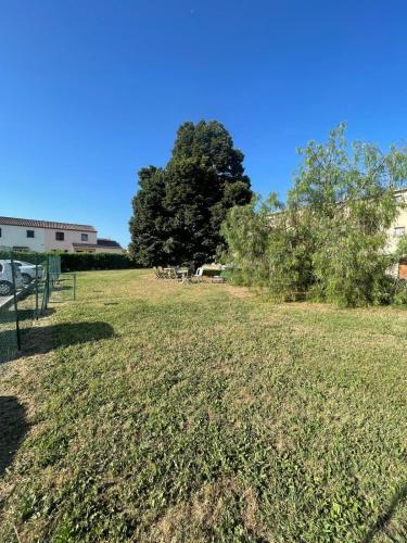 Joli 3 pièces climatisé parking proche des plages (Joli 3 pieces climatise parking proche des plages) in Maure