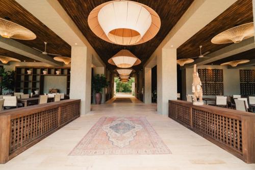 Naio Hotel y Villas By OxoHotel