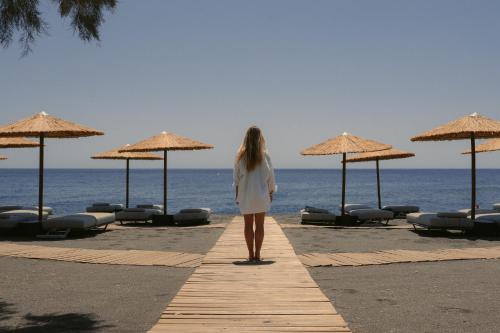 Black Rose Beach Suites