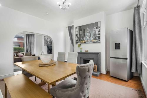 GuestReady - Charming Home in Vibrant Levenshulme - Longsight