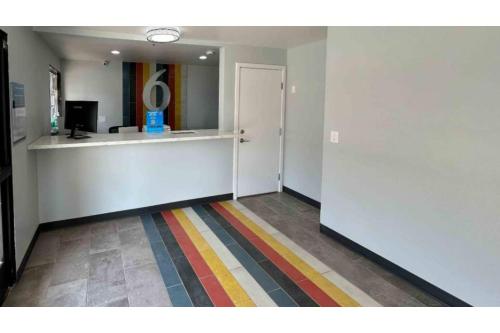 Studio 6  Lake Elsinore, CA - 로비
