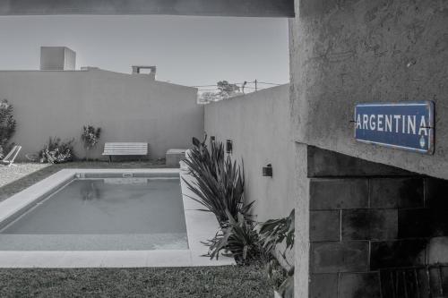 Chito House near Ministro Pistarini International Airport