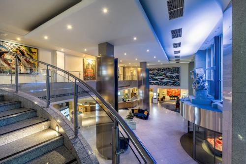 Előcsarnok, Maritim proArte Hotel Berlin near Gendarmenmarkt