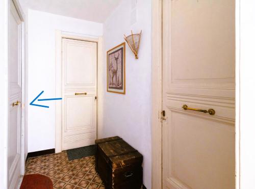 Penthouse Apartment with Terrace image 5