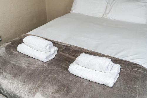 4 Bed Flat 5 mins Walk To Anfield, Liverpool (photo 10)