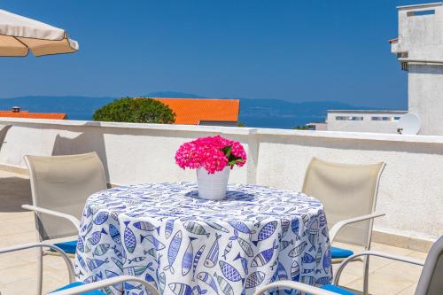 Apartment for 2 Kijac in Njivice