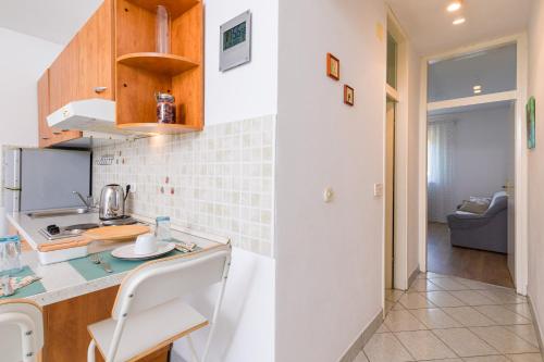 Apartment for 2 Kijac in Njivice