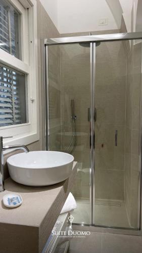Deluxe Double Room image 6