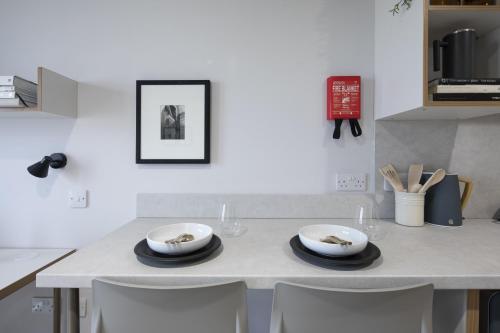 Facilities, Modern Studios with Kitchen & Ensuite in Central Edinburgh in West End