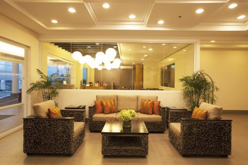 Lobby, Microtel by Wyndham South Forbes near Nuvali in Cavite