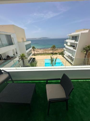 View, Cap Tingis - deux chambres in Mnar