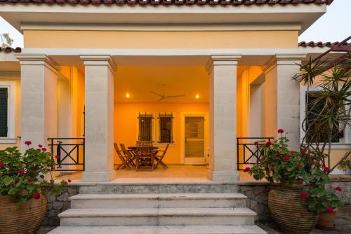 Bejárat, Yiolanda Pool Villa by "Elite" in Egyéb