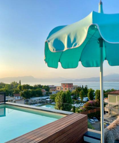 Plaza Lago di Garda Rooms - Rooftop, Lakeview & Jacuzzi 1