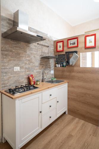 Bettí House vasca idromassaggio metro C Alessandrino - San Giovanni e trenino laziali-Termini -Bettí House, Rom (Foto 9)