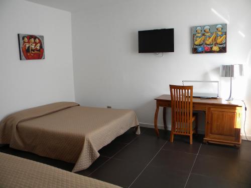 HOTEL GENOVA in Scalea