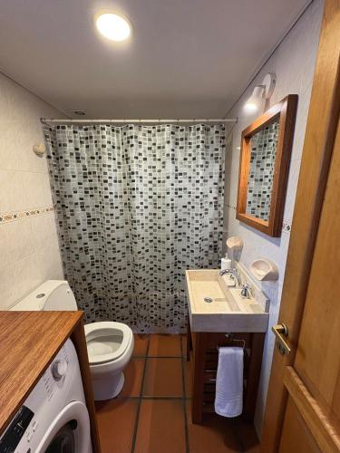 One-Bedroom Apartment image 8