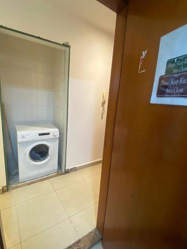 Enchanted Stay Partition Room in Barsha Heights in Tecom, Dubai (photo 4)