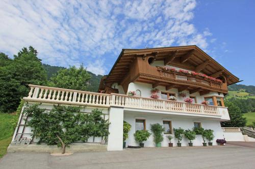 Appartement Hollaus, Unterkunft in Fügenberg