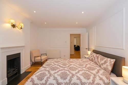 Love London - Knightsbridge - image 3