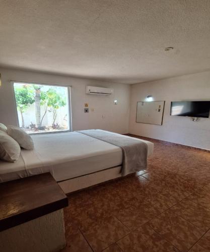 Capital O Hotel Rolovi Cancún, Cancún