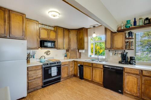 6 Mi to Main St Oceanfront Cottage in Ketchikan in Ketchikan (Alaszka)