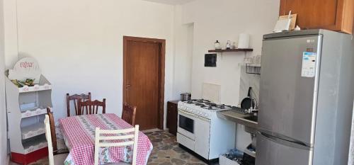 Stone House Hostel Elbasan in เอลบาซาน
