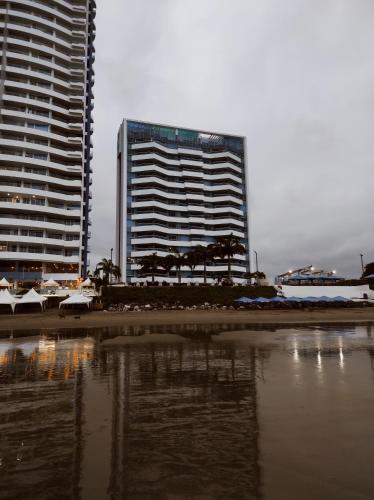 Edificio Deymar, Tonsupa