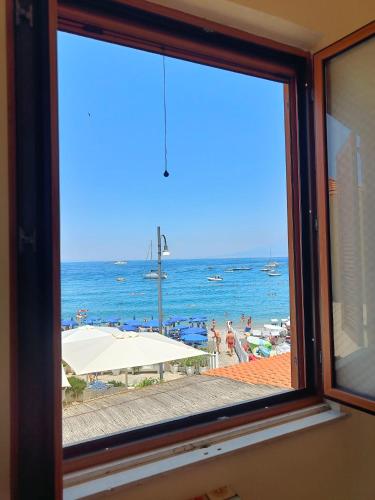 The Window on the Sea, Масса-Лубренсе (фото 2)