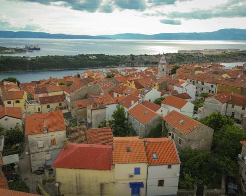 Kuća za odmor Iva (Kuca za odmor Iva) in Omisalj