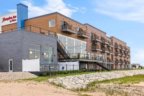Hampton Inn by Hilton St Ignace Lakefront Mackinac - image 8