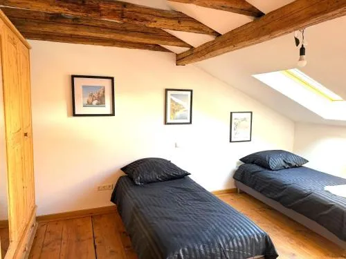 Offenbach 10 Personen Wohnung in Offenbach, Deutschland