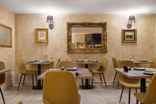 Létesítmények, Marichi Residence in Marici