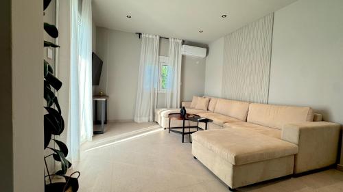 Sand by Aestas Suites, Artemida (fotografie 3)