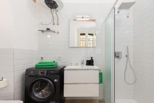 Città Alta Home - 5min from BGY Airport, AC, WiFi, Bergamo (photo 11)