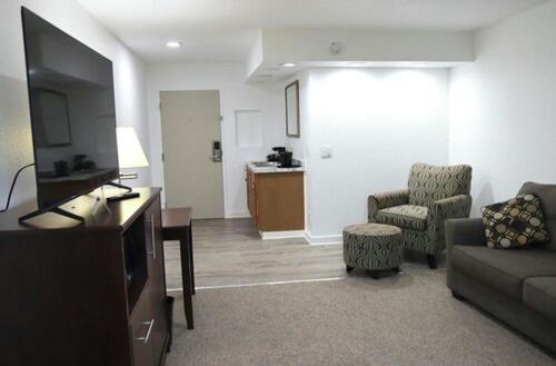 Heritage Hotel of Quincy – Quincy, IL