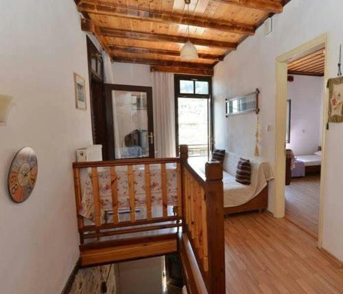 Traditional House in Panagia Village in 타소스