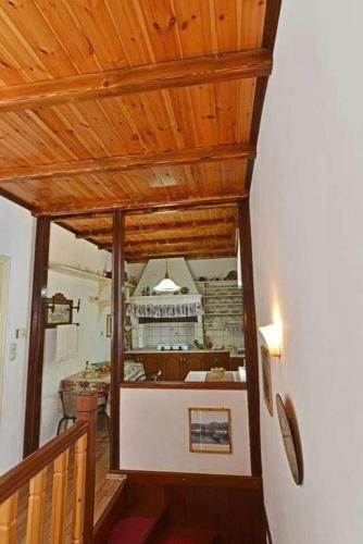 Traditional House in Panagia Village in 타소스