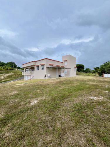 Ocean View House in Quebradillas with Rooftop - image 2