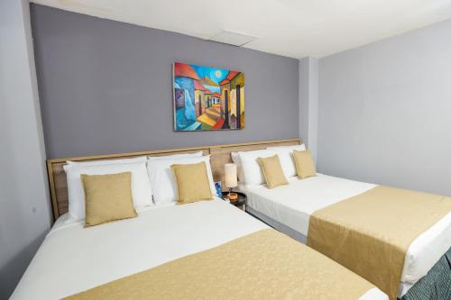 Double Room image 4