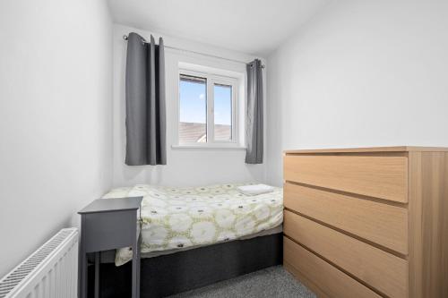 3BDR Gated parking near city centre, Manchester (fotografie 8)