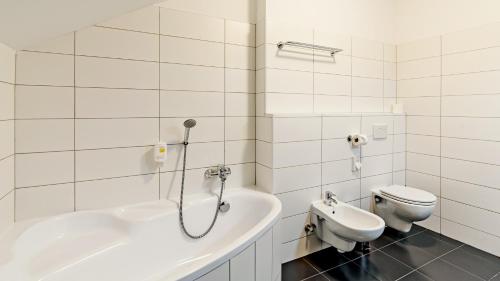 eFi Hotel - image 13