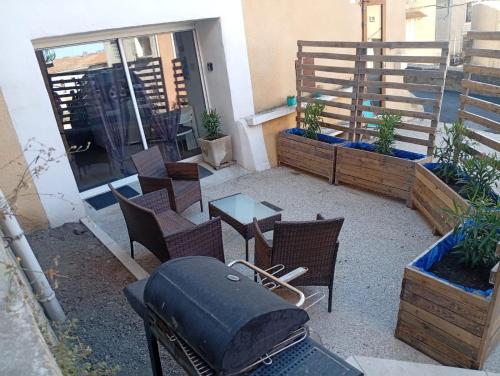 Studio cosy au cœur de Montady in Montady