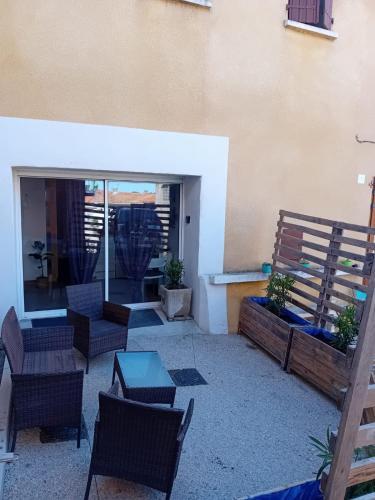 Studio cosy au cœur de Montady in Montady