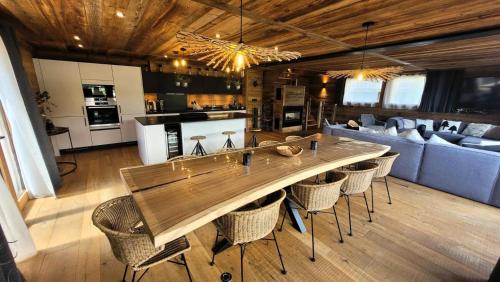 Résidence PremiÈre Loge - Chalet d’exception aux Gets MAE-3371