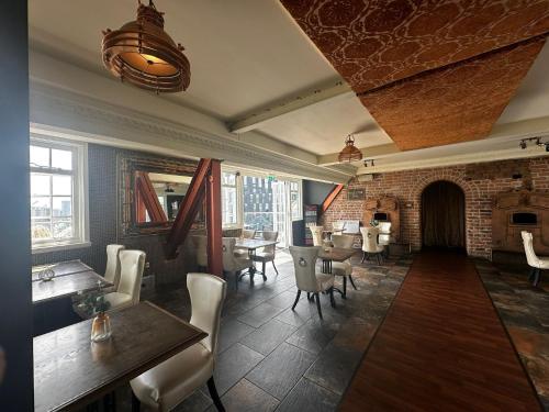White Star Line Hotel - Liverpool