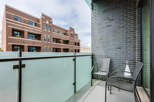 Three-Bedroom Apartment image 8
