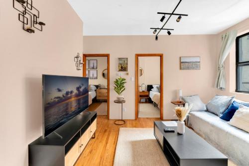 Stylish 2 Bedroom Apartment in Chelsea, New York